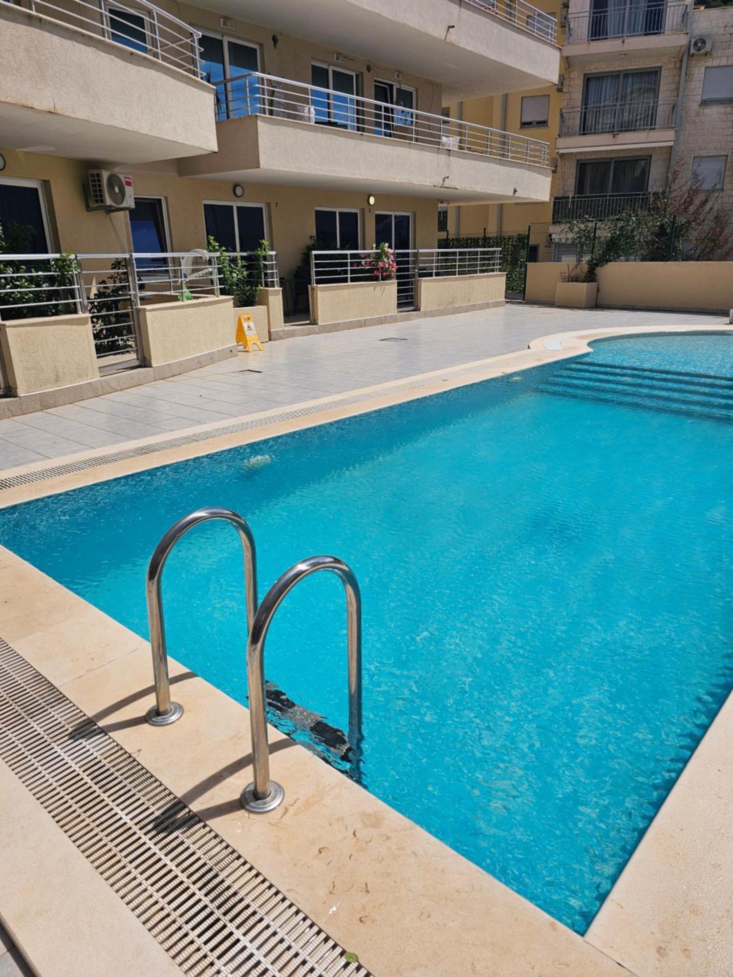 Anja & Ogo Apartments Sea View & Pool Petrovazzo Esterno foto